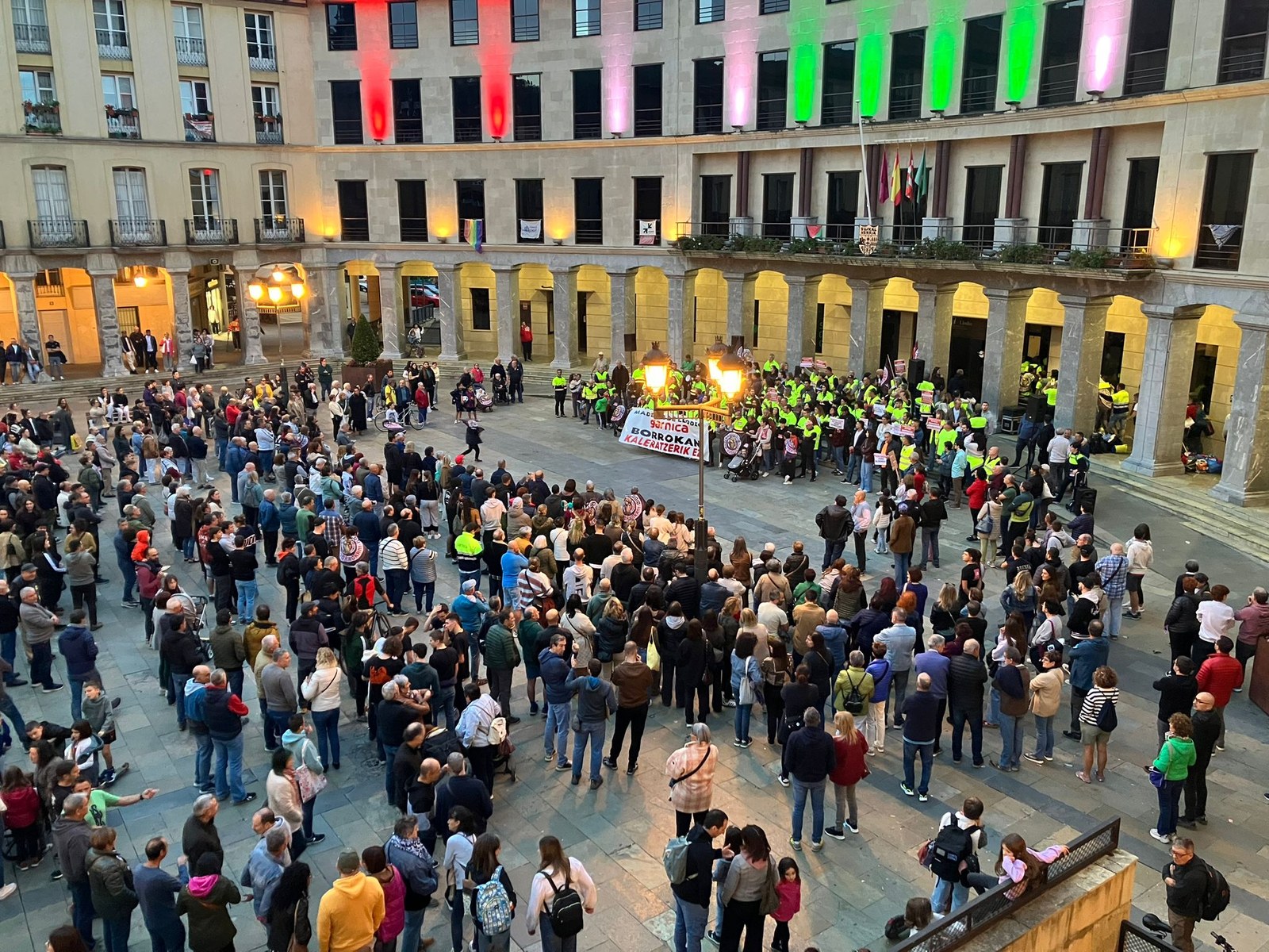 ELA rechaza la propuesta de la dirección y defiende seguir con la huelga y la vía jurídica