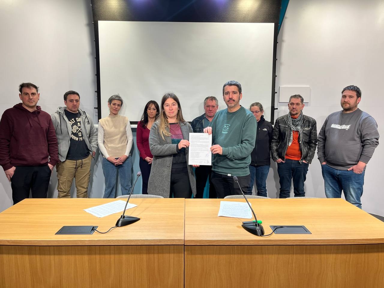 ELA y LAB convocan 11 días de huelga, a partir de la huelga general del 17M