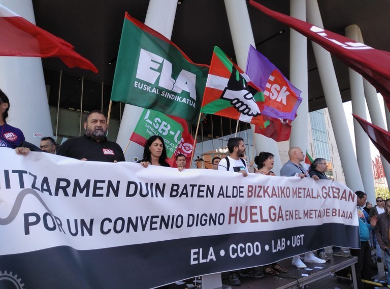 La nueva propuesta de la patronal del metal de Bizkaia sigue estando lejos de las reivindicaciones sindicales