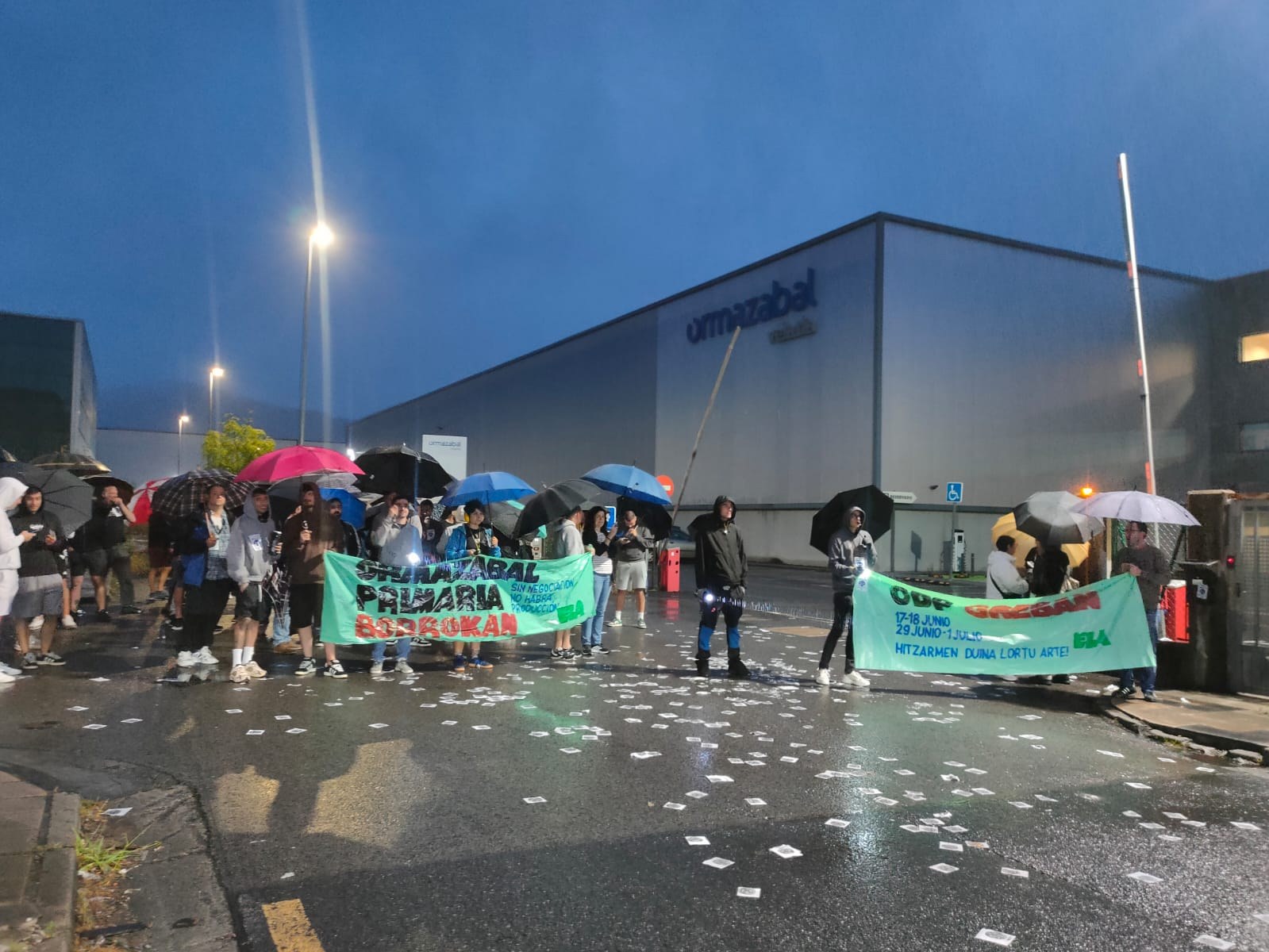 La segunda jornada de huelga paraliza de nuevo toda la producción