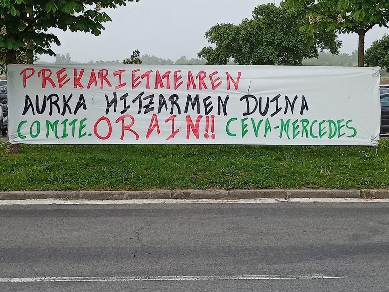 CEVA lantokiko langile batzordeak gerentzia salatu du jazarpenagatik eta tratu antisindikalagatik