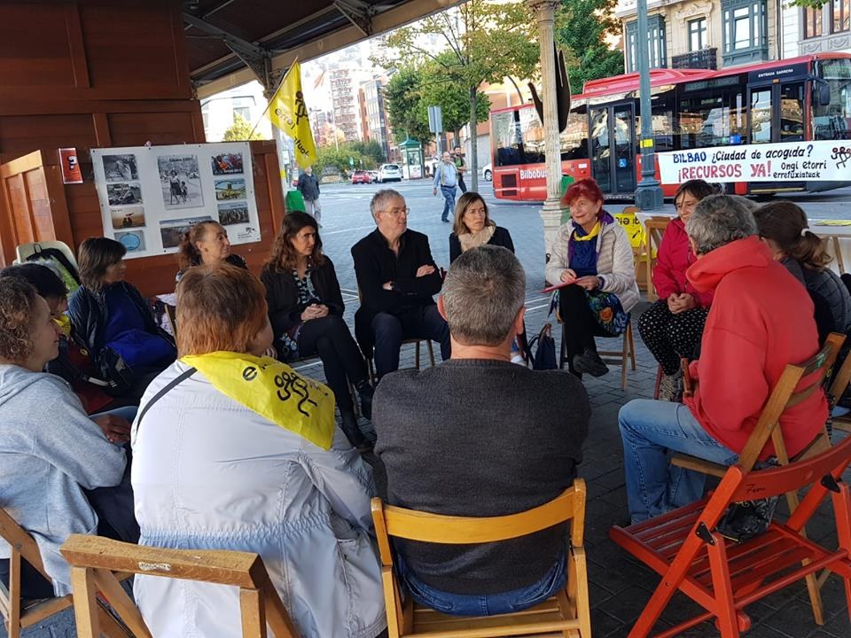Apoyo de ELA en la acampada de Bilbao a las personas migrantes y refugiadas