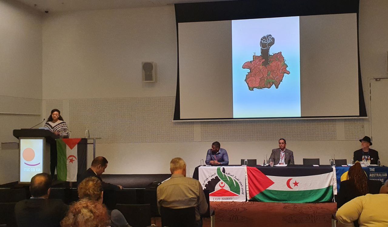 ELA  interviene en el acto de solidaridad con el Sahara realizado en el marco del Congreso de la CSI ELA  interviene en el acto de solidaridad con el Sahara realizado en el marco del Congreso de la CSI