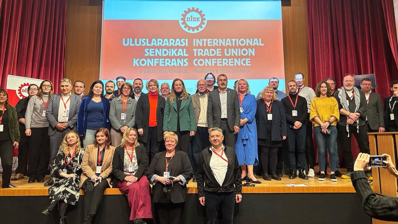 ELA ha participado en el 17 Congreso del sindicato DISK ELA ha participado en el 17 Congreso del sindicato DISK