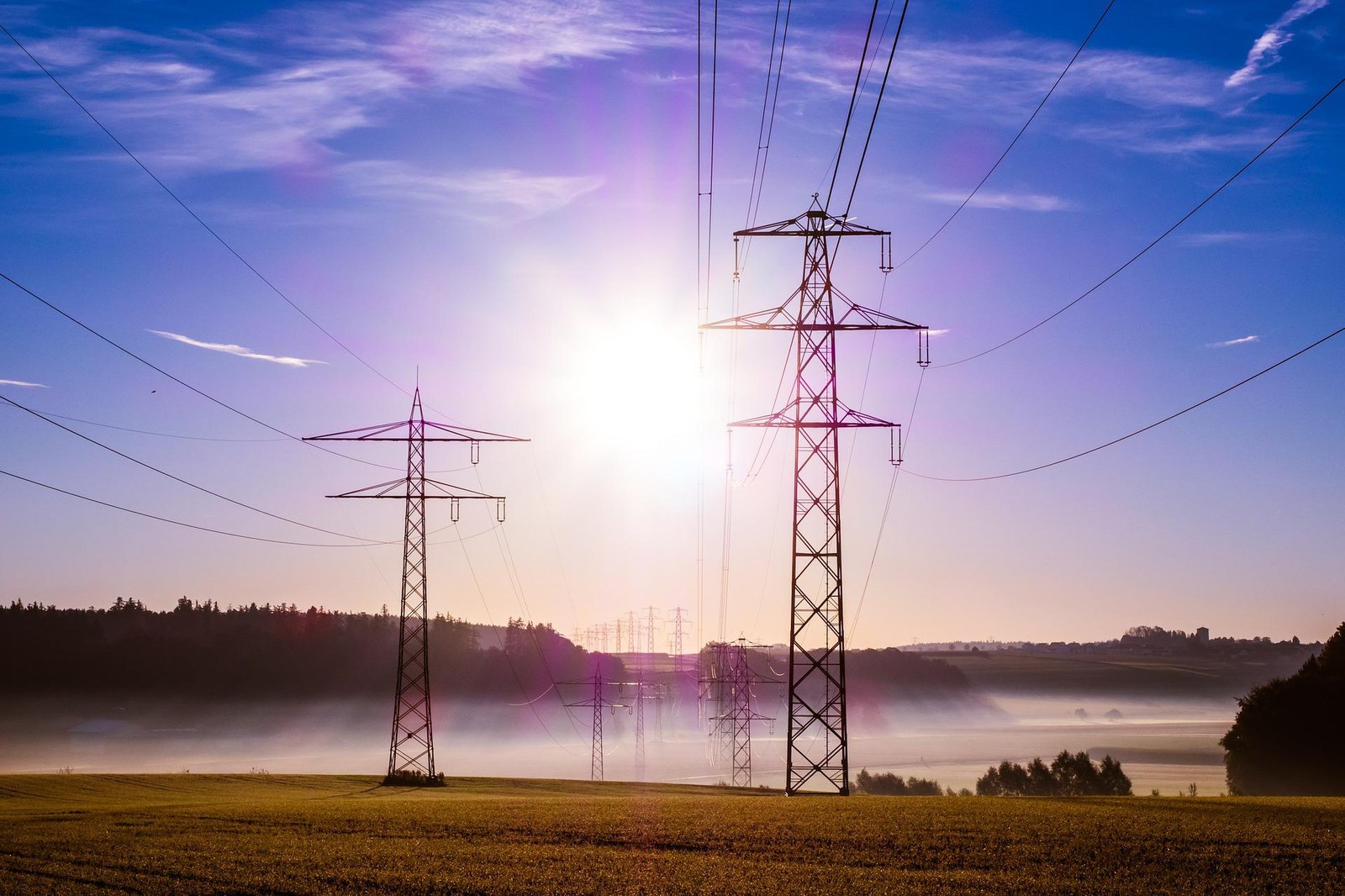 La medida para limitar el precio del gas sólo busca aumentar los beneficios de las empresas eléctricas