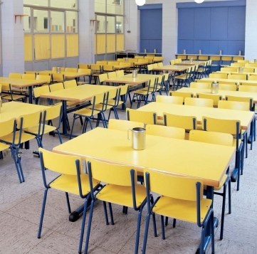 Se debe cambiar el modelo de comedor de la escuela pública