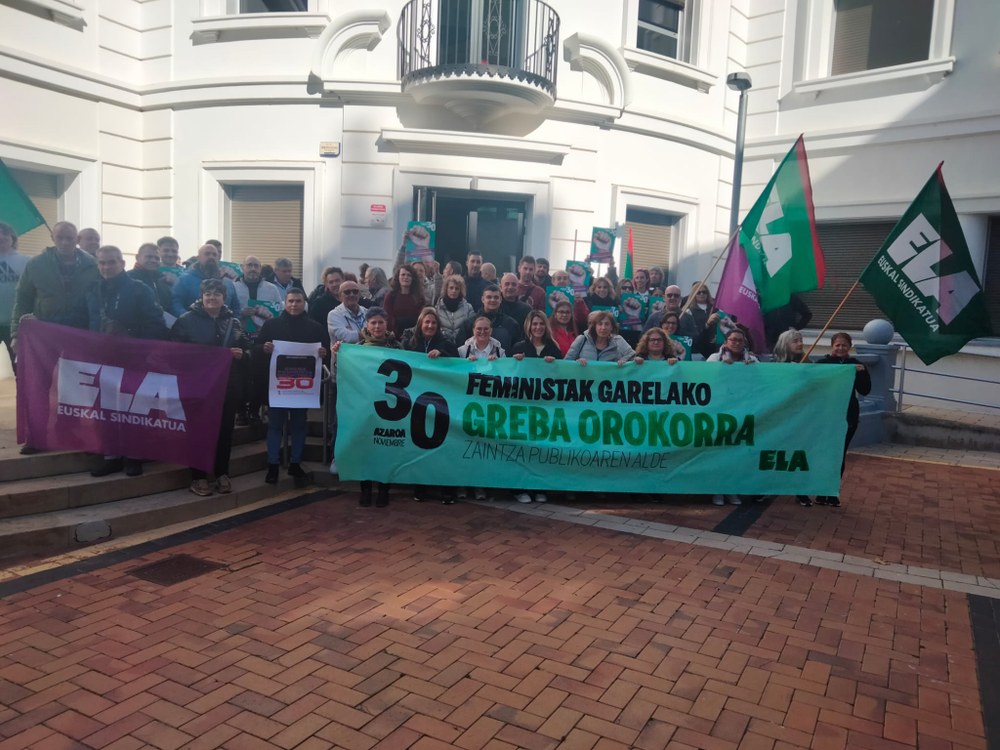 Asamblea de la militancia de la Ribera de cara a la Huelga General Feminista