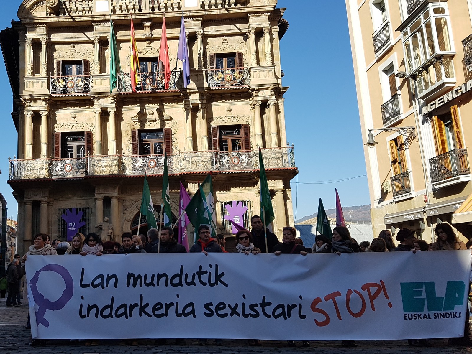 ELA activa la campaña contra la violencia machista con su acto sobre acoso sexual hoy en Pamplona ELA activa la campaña contra la violencia machista con su acto sobre acoso sexual hoy en Pamplona