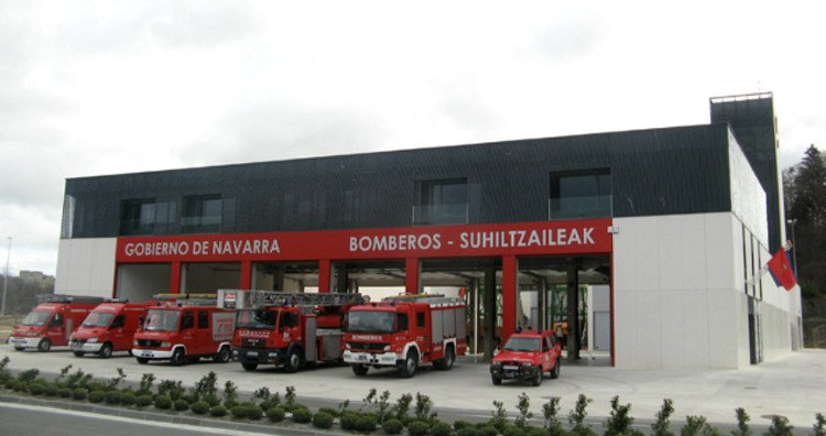 ELA advierte de que las 7 plazas ofertadas en la OPE de Bomberos no garantizan el servicio ELA advierte de que las 7 plazas ofertadas en la OPE de Bomberos no garantizan el servicio