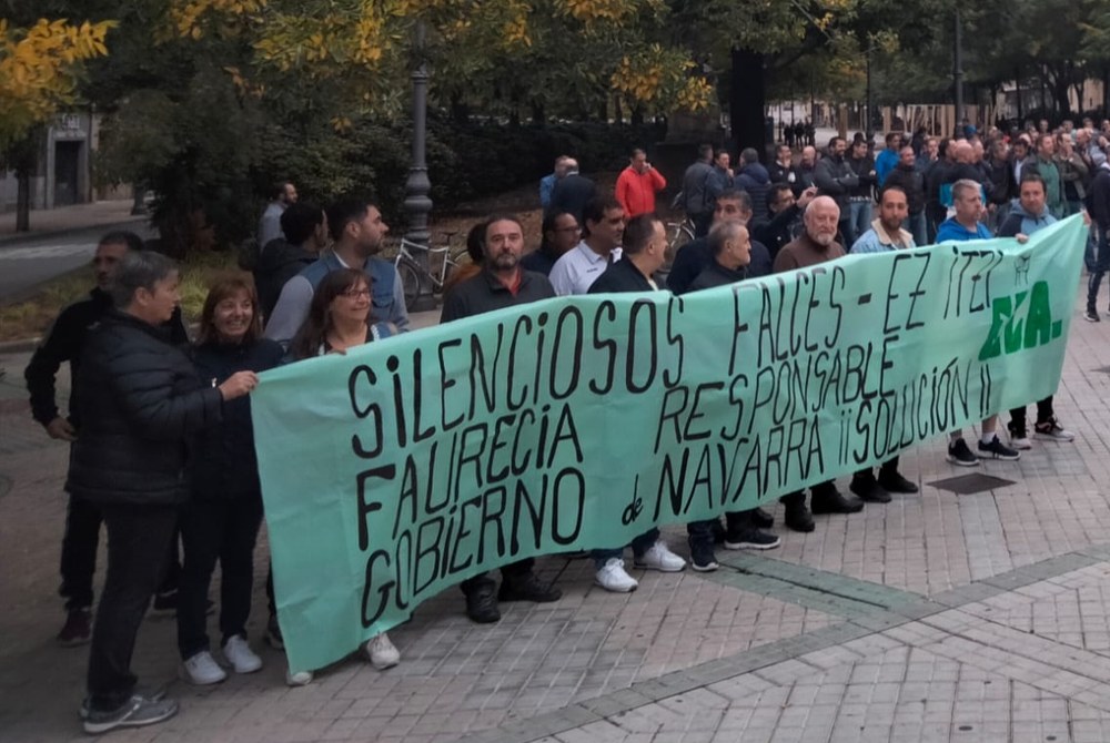 ELA denuncia ante el Parlamento la pasividad del Gobierno De Navarra ante el cierre de Silenciosos Falces