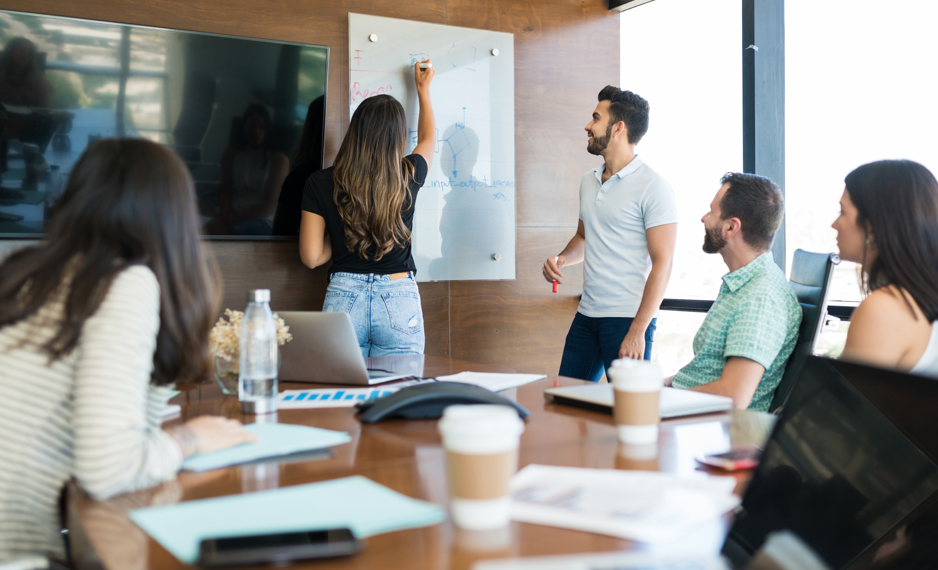 ELA denuncia que no hay oferta suficiente en euskera para el curso 2026-2027