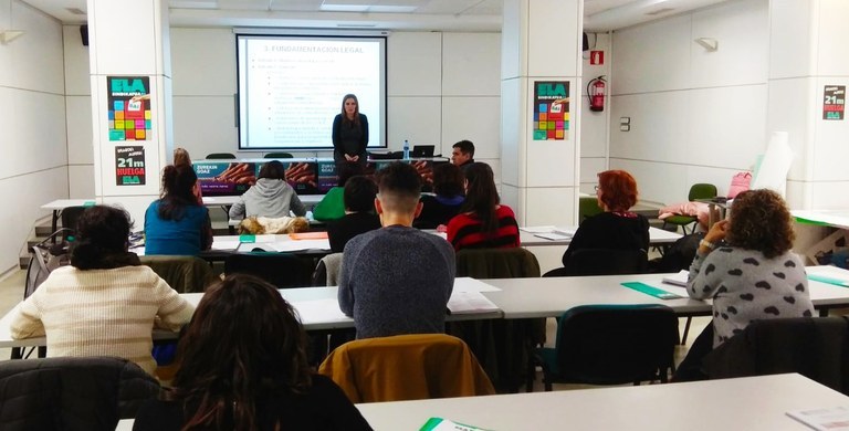 ELA exige al Gobierno de Navarra que de pasos para reducir el 30% de precariedad de Educación