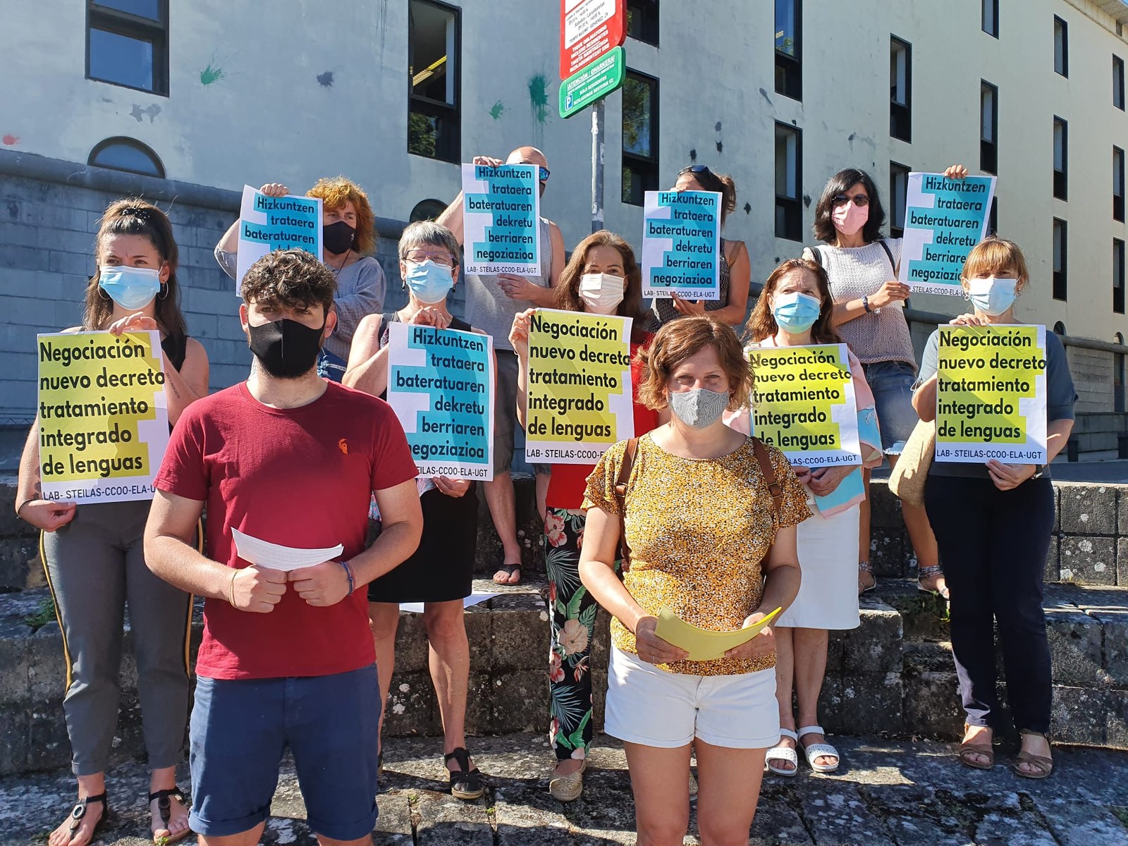 ELA, LAB, STEILAS, CCOO y UGT exigen que el nuevo decreto del programa de aprendizaje de las lenguas extranjeras sea negociado con los sindicatos