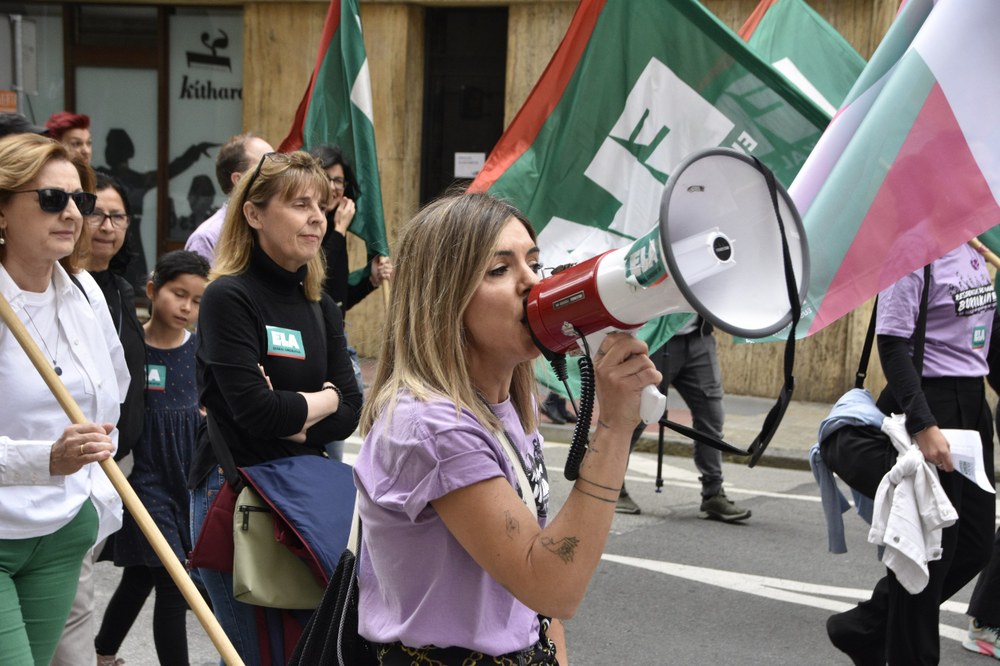 ELA pide una reunión entre principales sindicatos y patronales Navarras para poder negociar también en euskera