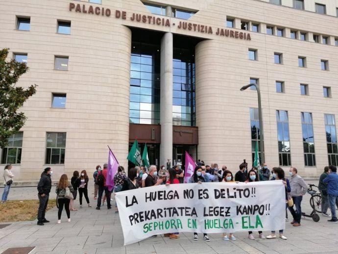 ELA reclama 125.000 euros a Sephora de Pamplona por vulneración de la libertad sindical en la huelga de 2020