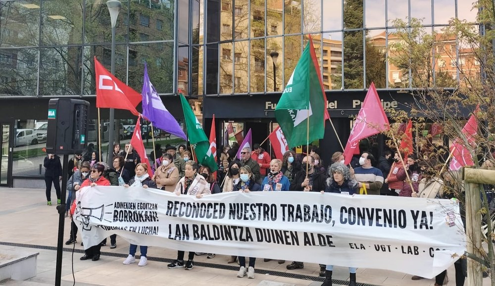 ELA, UGT, LAB y CCOO continúan con las movilizaciones hasta conseguir la negociación del Convenio de Residencias de Navarra para mejorar las condiciones laborales y la calidad del servicio