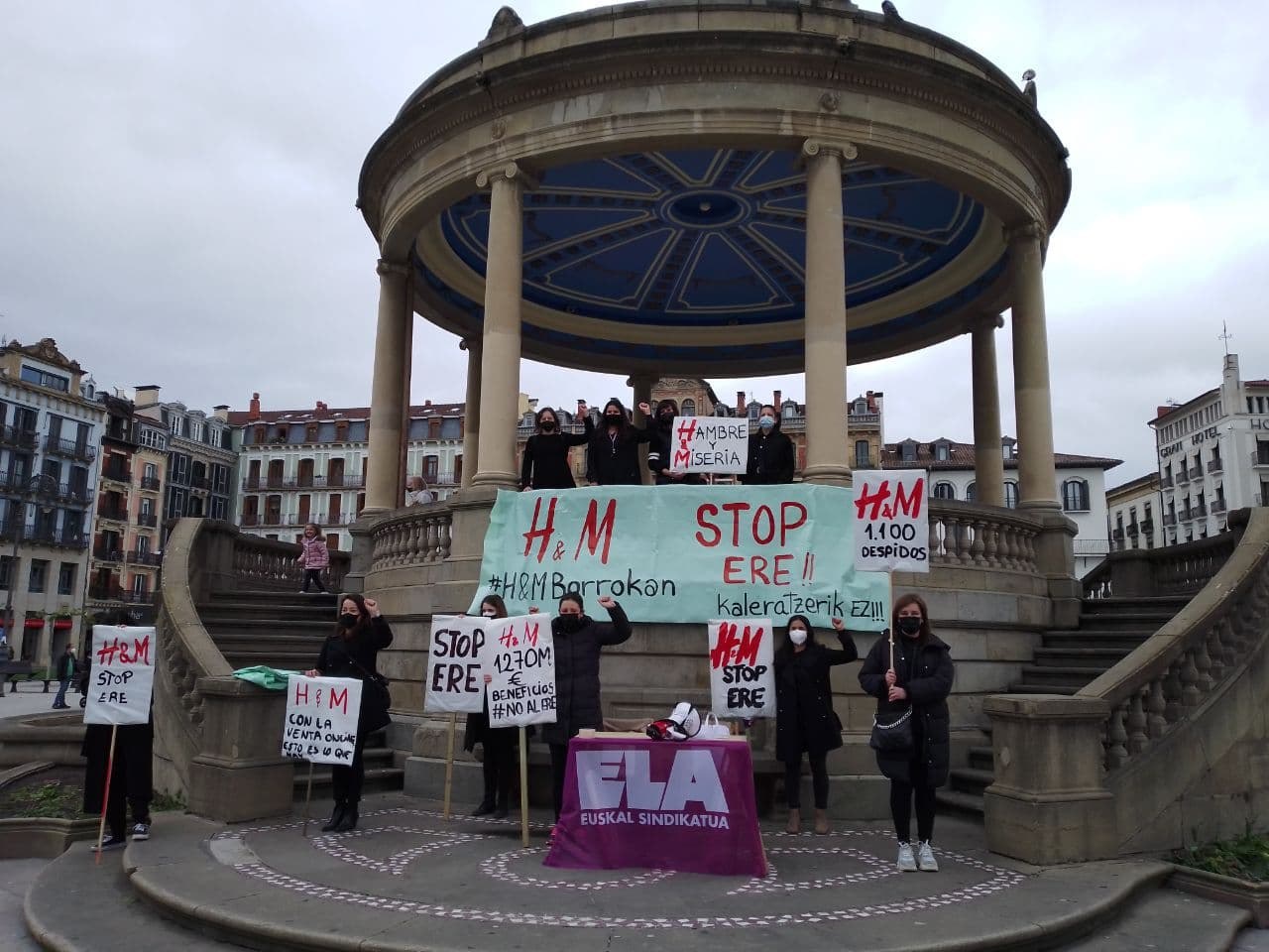 Huelga indefinida de la plantilla de H&M de La Morea a partir del 3 de mayo Huelga indefinida de la plantilla de H&M de La Morea a partir del 3 de mayo