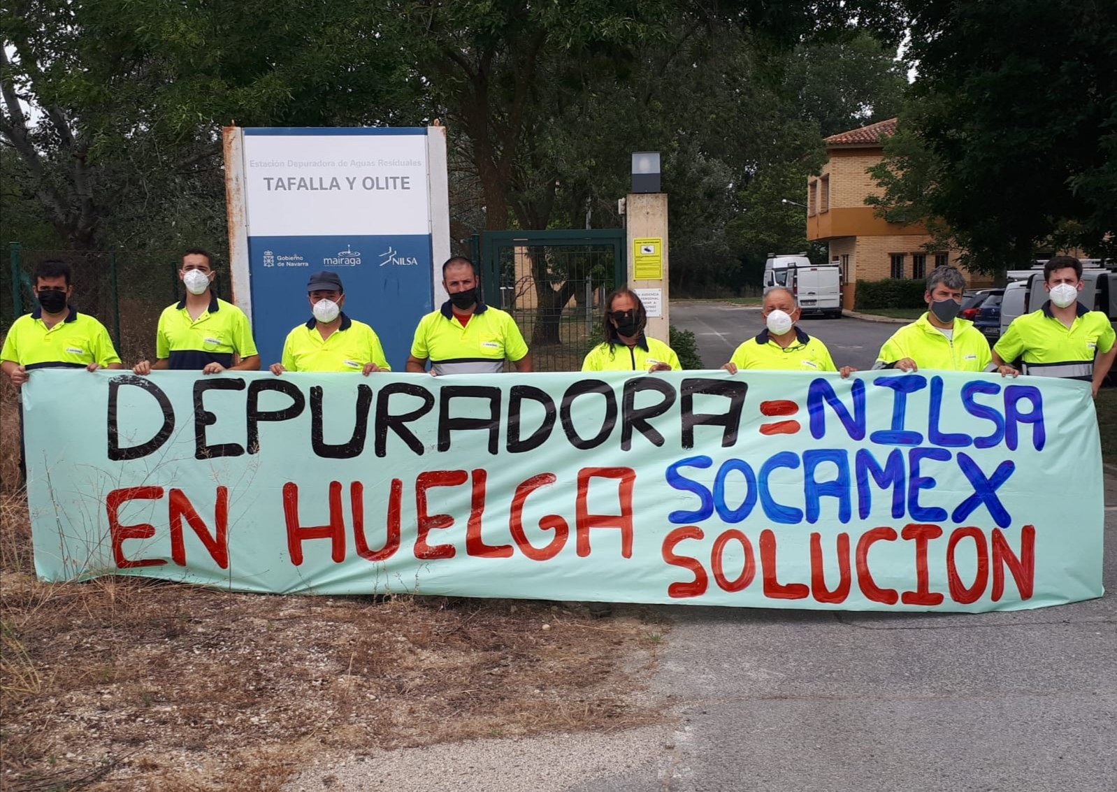 La plantilla de la empresa Socamex, subcontrata de la empresa pública Nilsa, en huelga indefinida por la mejora de sus condiciones laborales