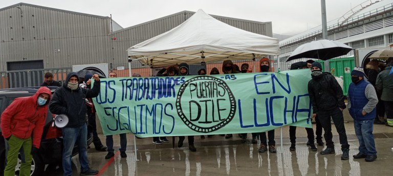 La plantilla de Puertas Dile consigue mejoras en salud laboral y salarios tras la huelga convocada por ELA La plantilla de Puertas Dile consigue mejoras en salud laboral y salarios tras la huelga convocada por ELA