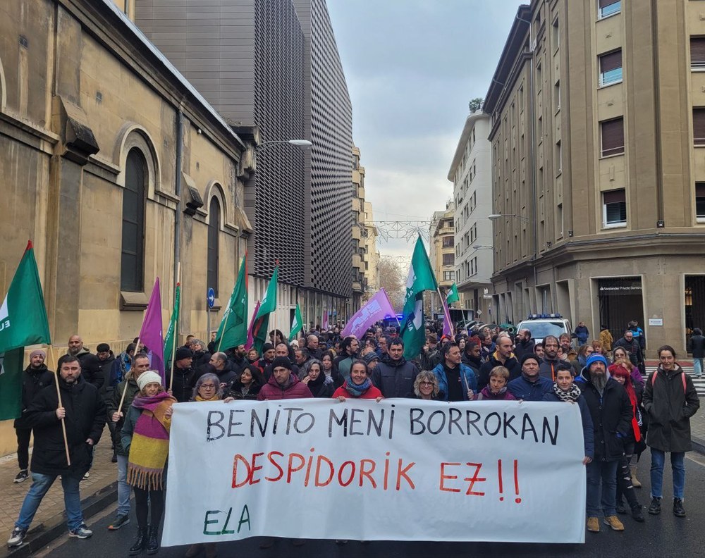 La plantilla del centro hospitalario irá huelga los días 17, 18 y 19 de diciembre en contra del cierre el edificio Bertiz