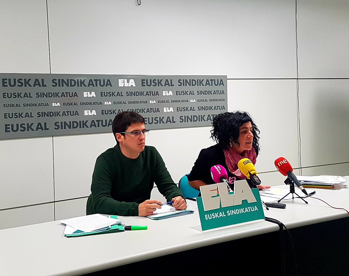 La reactivación del Consejo de Diálogo Social solo beneficia a la patronal, UGT y CCOO