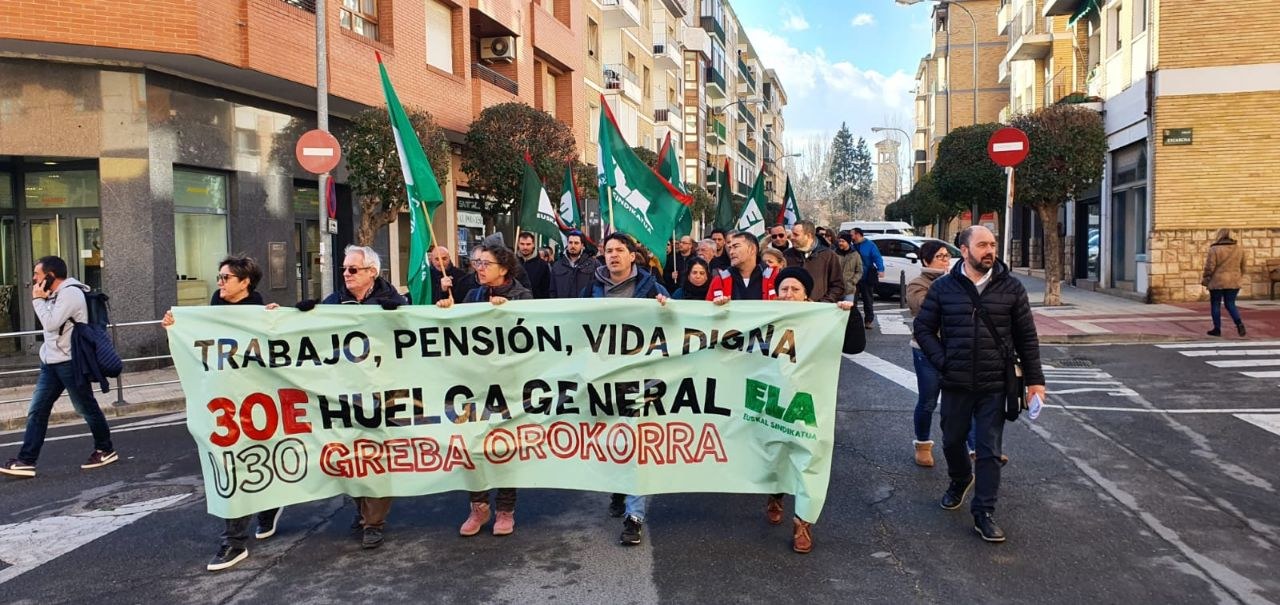 Las medidas, escasas e insuficientes, del Gobierno de Navarra refuerzan la necesidad de  la huelga general del 30 de enero