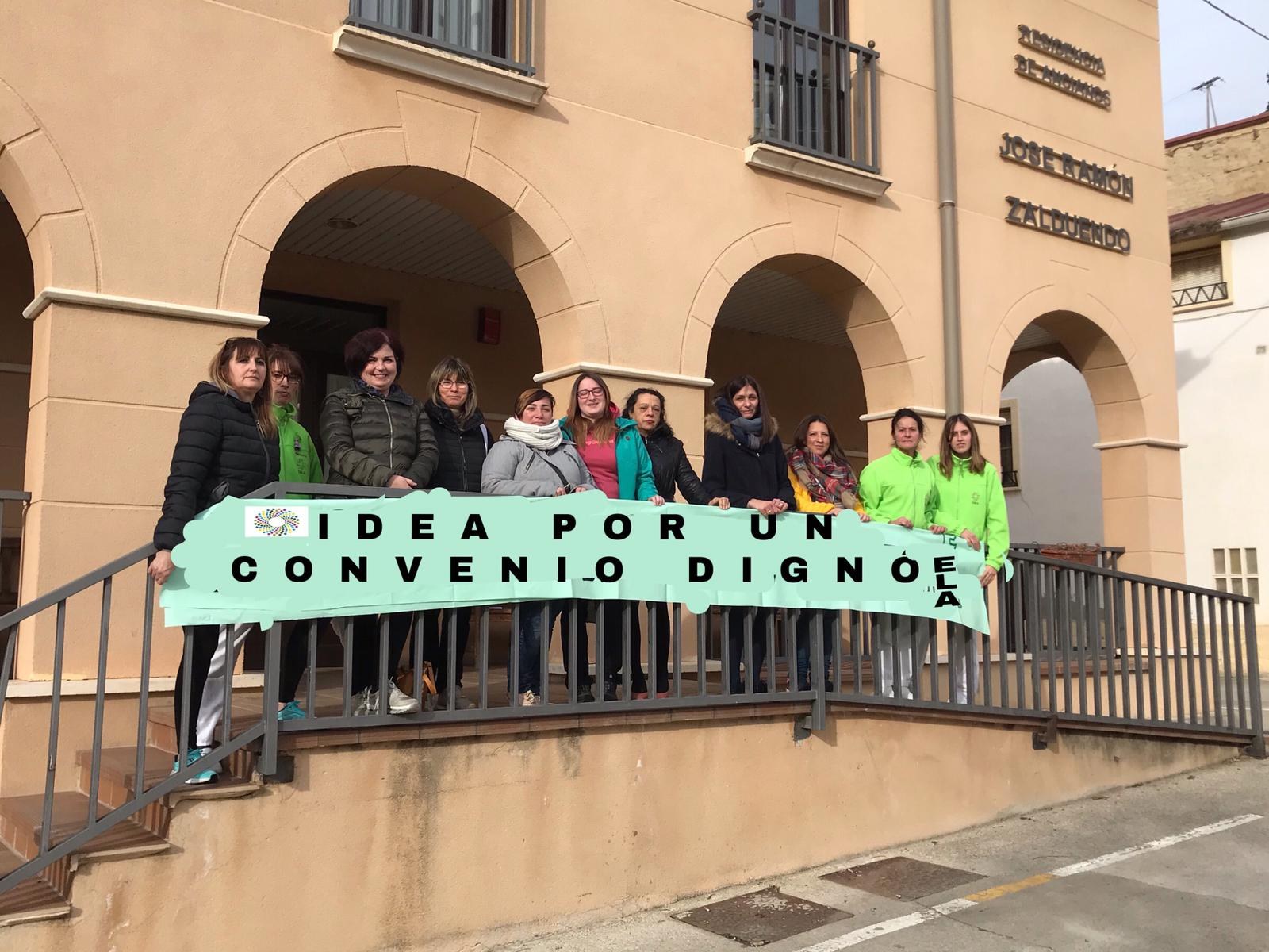 Las trabajadoras de la Residencia de Caparroso se movilizan en defensa de unas condiciones laborales dignas Las trabajadoras de la Residencia de Caparroso se movilizan en defensa de unas condiciones laborales dignas