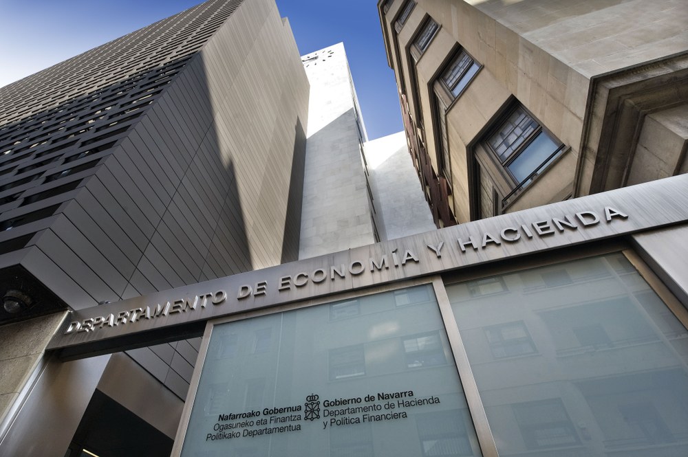 Los ricos pueden elegir no pagar impuestos en Navarra
