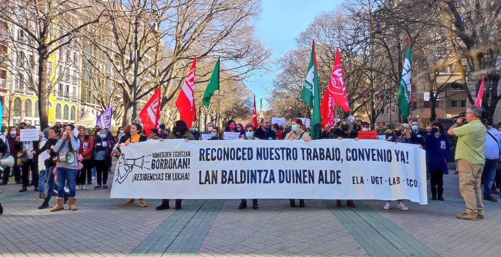 Huelga en las residencias de Navarra por un convenio que mejore las condiciones laborales y la calidad del servicio