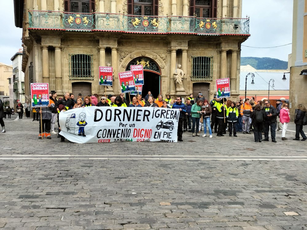 Otra jornada de huelga en el servicio de OTA para avanzar en la negociación del convenio