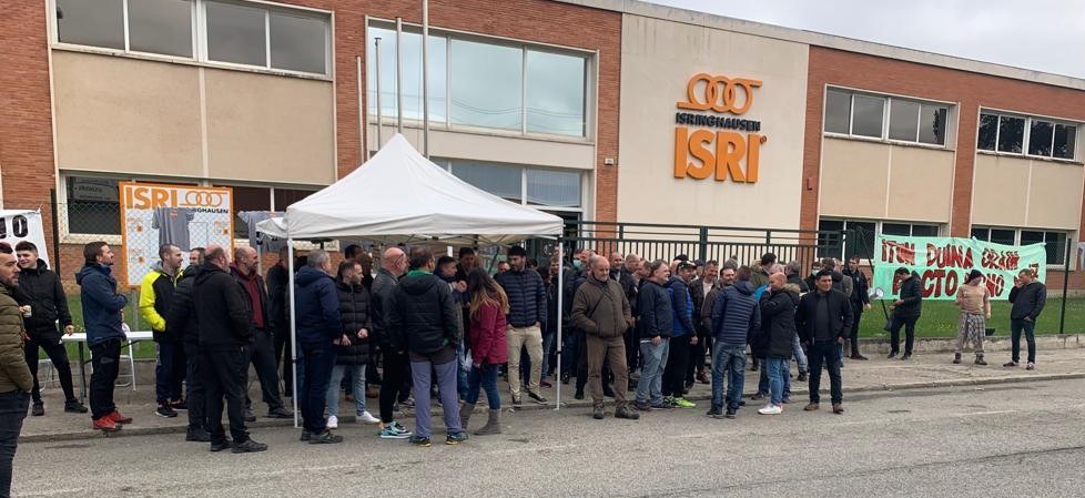 Paros y movilizaciones en la empresa Isringhausen de Pamplona (antigua Asientos Esteban) para no perder poder adquisitivo y por la renovación del pacto