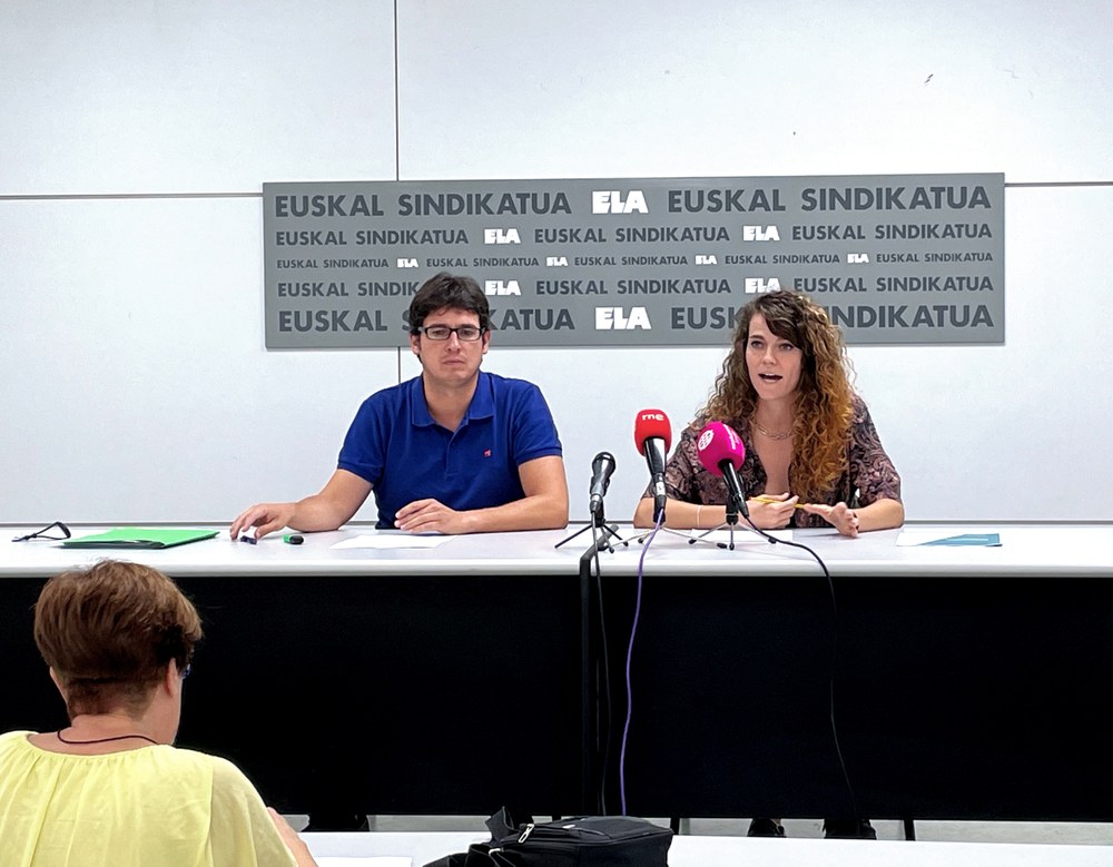 Perpetúa los privilegios de los poderos económicos, financia el diálogo social y retrocede en el euskera Perpetúa los privilegios de los poderos económicos, financia el diálogo social y retrocede en el euskera