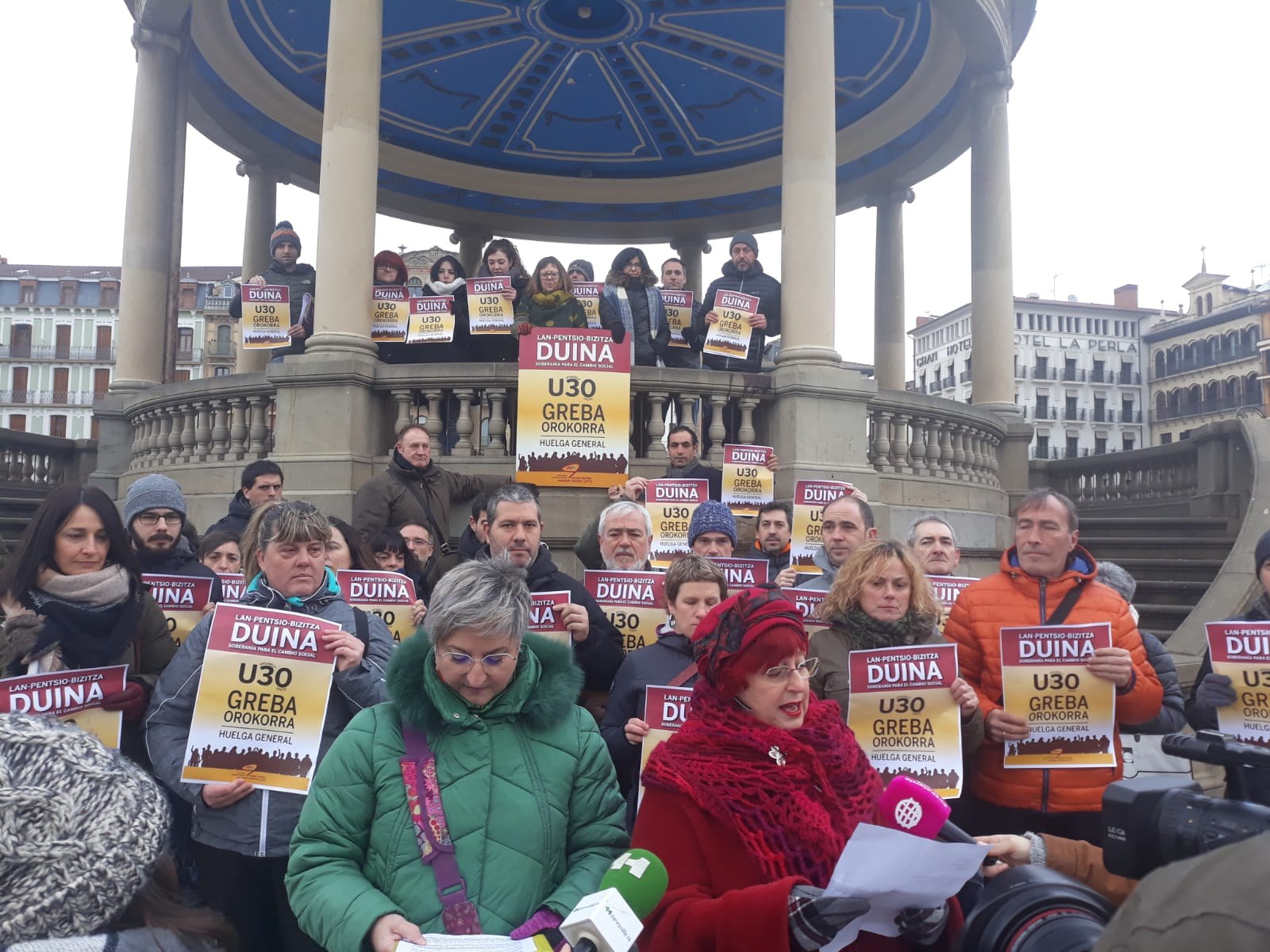 Representantes sindicales de más 150 empresas de Navarra se adhieren a la Huela General