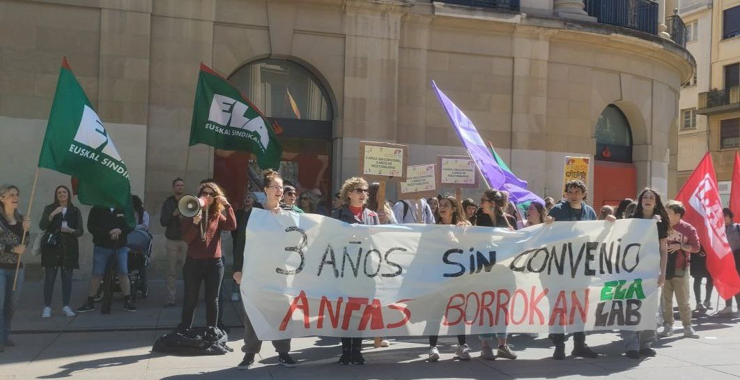 Seguimiento mayoritario en la primera jornada de huelga — ELA Sindikatua