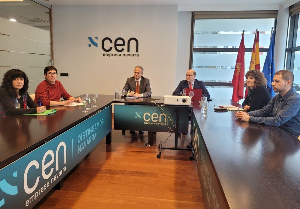 UGT, CCOO y la Patronal aliados en contra de un SMI propio en Navarra