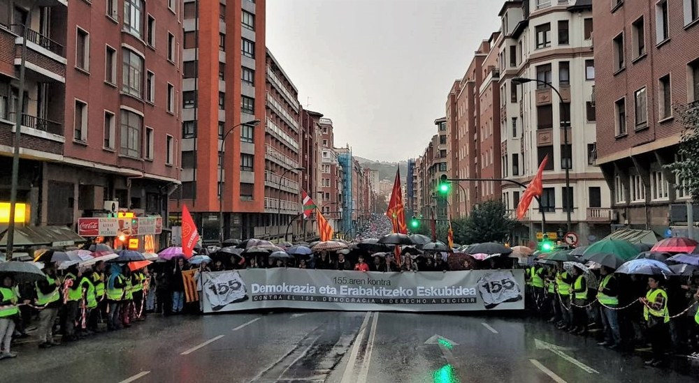 #155ariEZ: imágenes de Iruñea y Bilbo