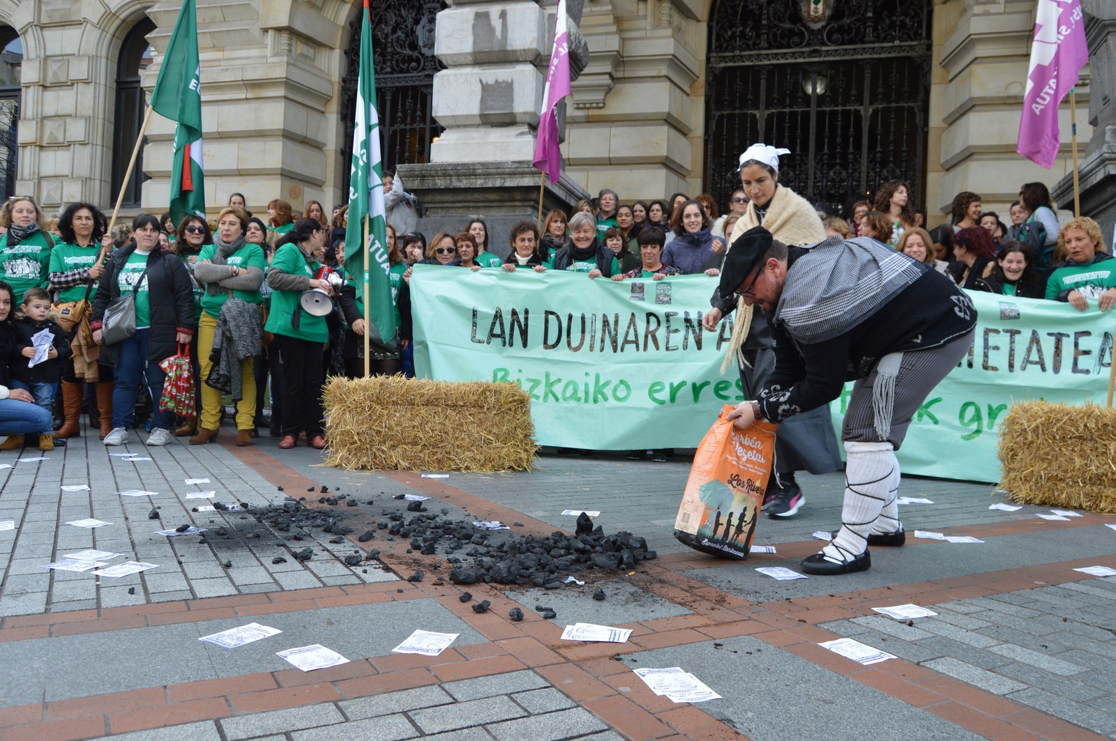 60 días de huelga en las residencias de Bizkaia