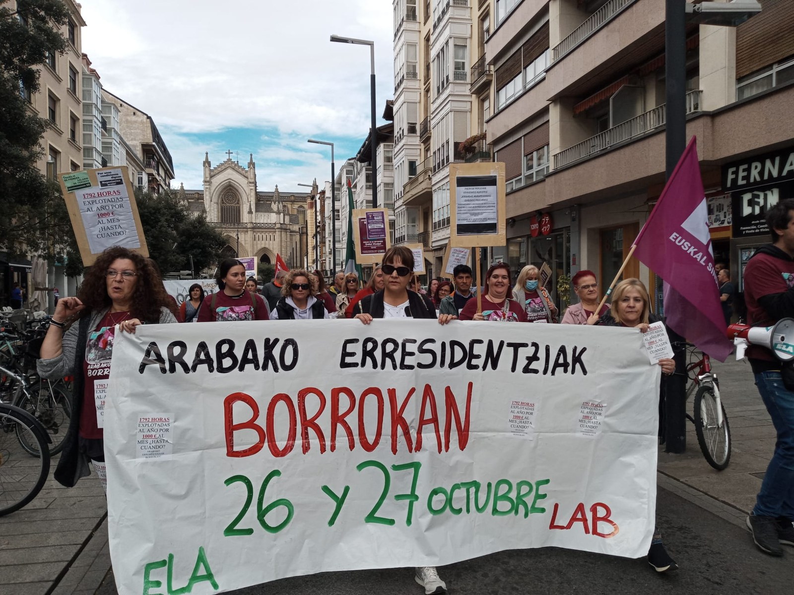 Amplio seguimiento de la huelga en el sector de residencias privadas y viviendas comunitarias de Araba