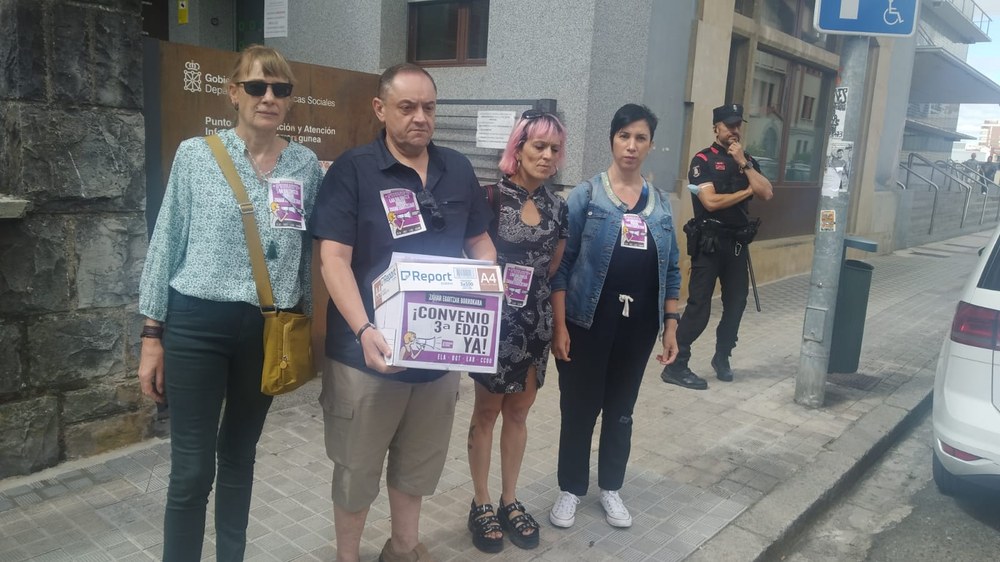 Amplio seguimiento de una nueva jornada de huelga en las Residencias de Navarra en defensa del convenio provincial