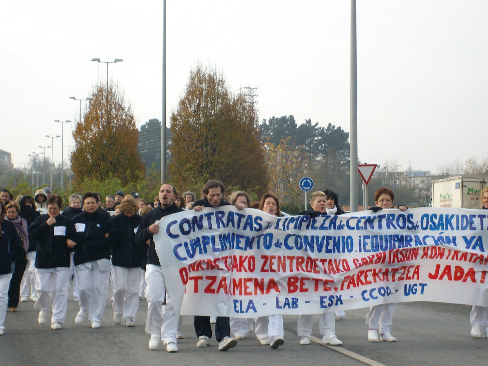 Apoyo mayoritario a la huelga en la limpieza de los hospitales