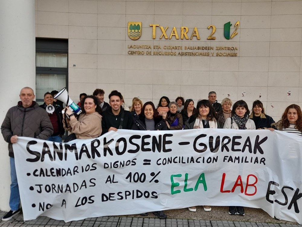 Concentración de las trabajadoras en su día 50 de la huelga