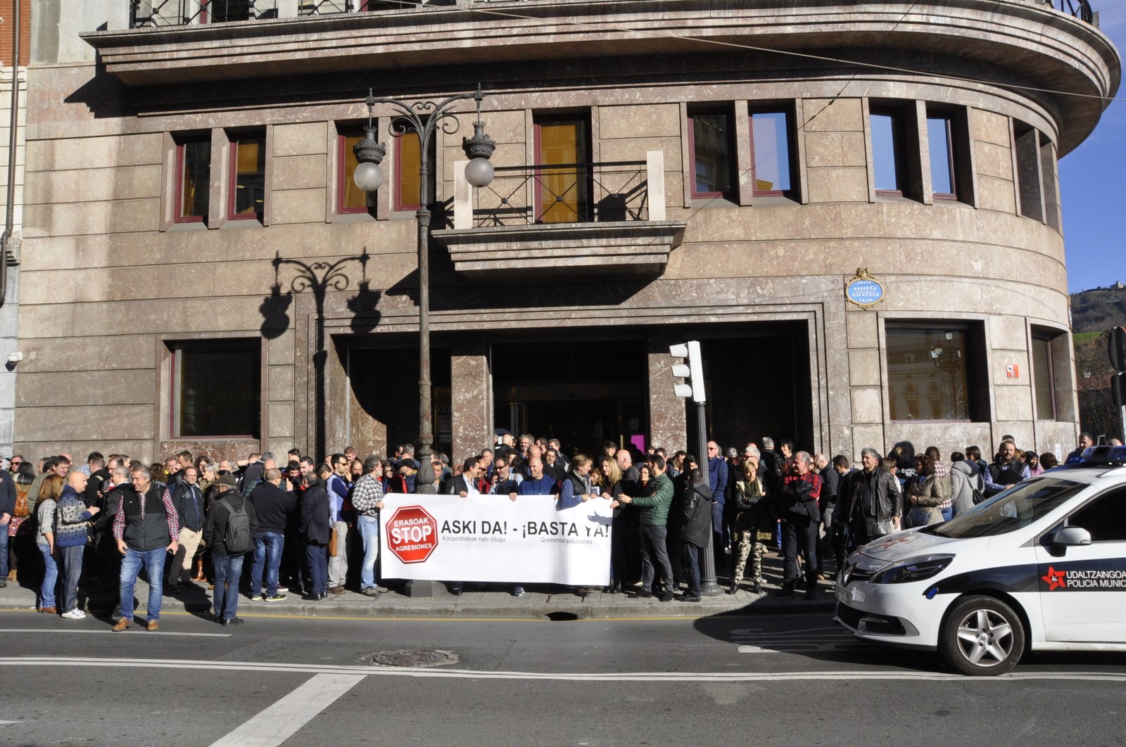 Concentración de repulsa contra las últimas agresiones en Metro Bilbao
