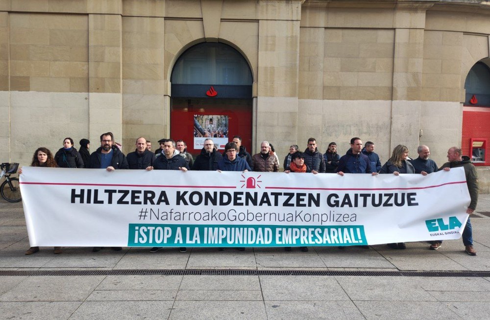 Concentración del ELA para exigir más medidas contra la siniestralidad laboral al Gobierno de Navarra