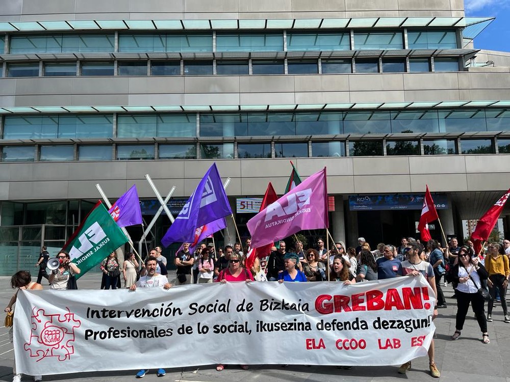 Concentración para avanzar en un convenio reconozca el valor de los cuidados y mejore las condiciones laborales