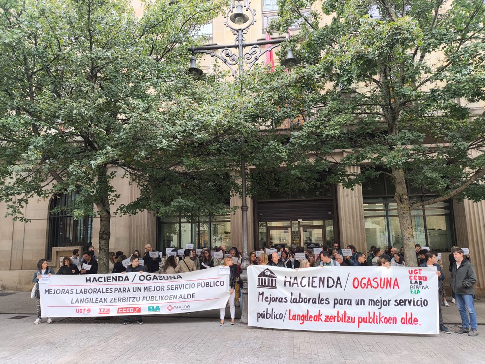 Continúan las protestas del personal ante la negativa del Departamento de Hacienda de negociar mejoras laborales
