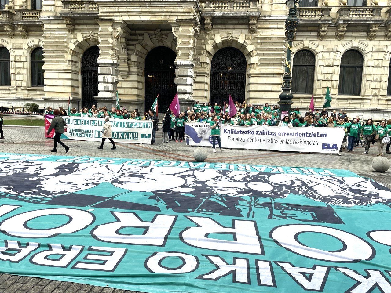 Convocarán nuevas jornadas de huelga, tras el éxito de las huelgas de marzo Convocarán nuevas jornadas de huelga, tras el éxito de las huelgas de marzo