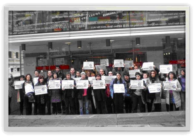 El comité se encierra en la Diputación de Bizkaia en protesta por los recortes