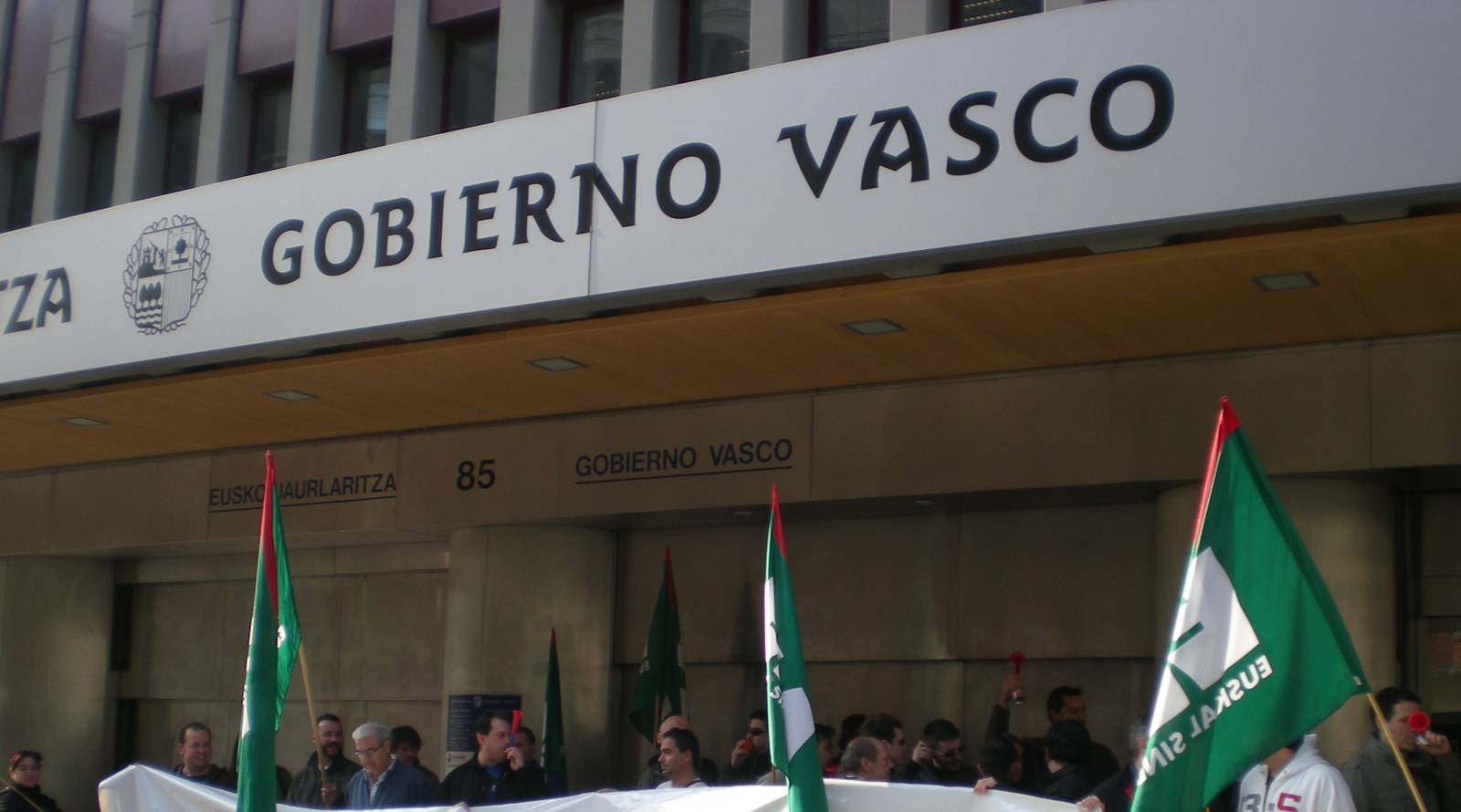 El gobierno vasco acuerda la jubilación parcial y el contrato de relevo para su plantilla de manera antidemocrática