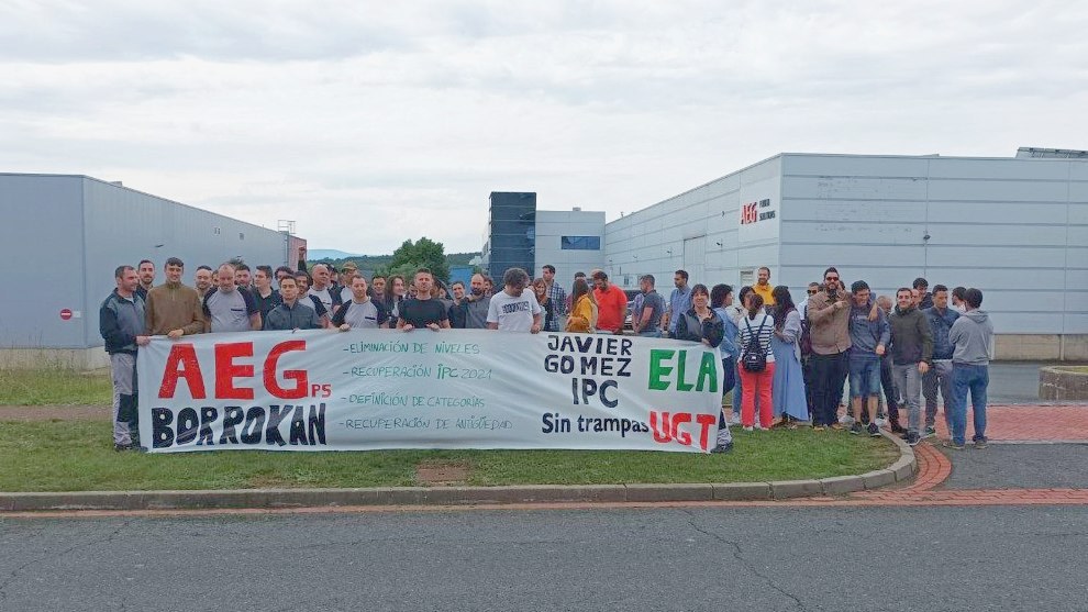 El primer día de paro por el convenio ha parado la producción
