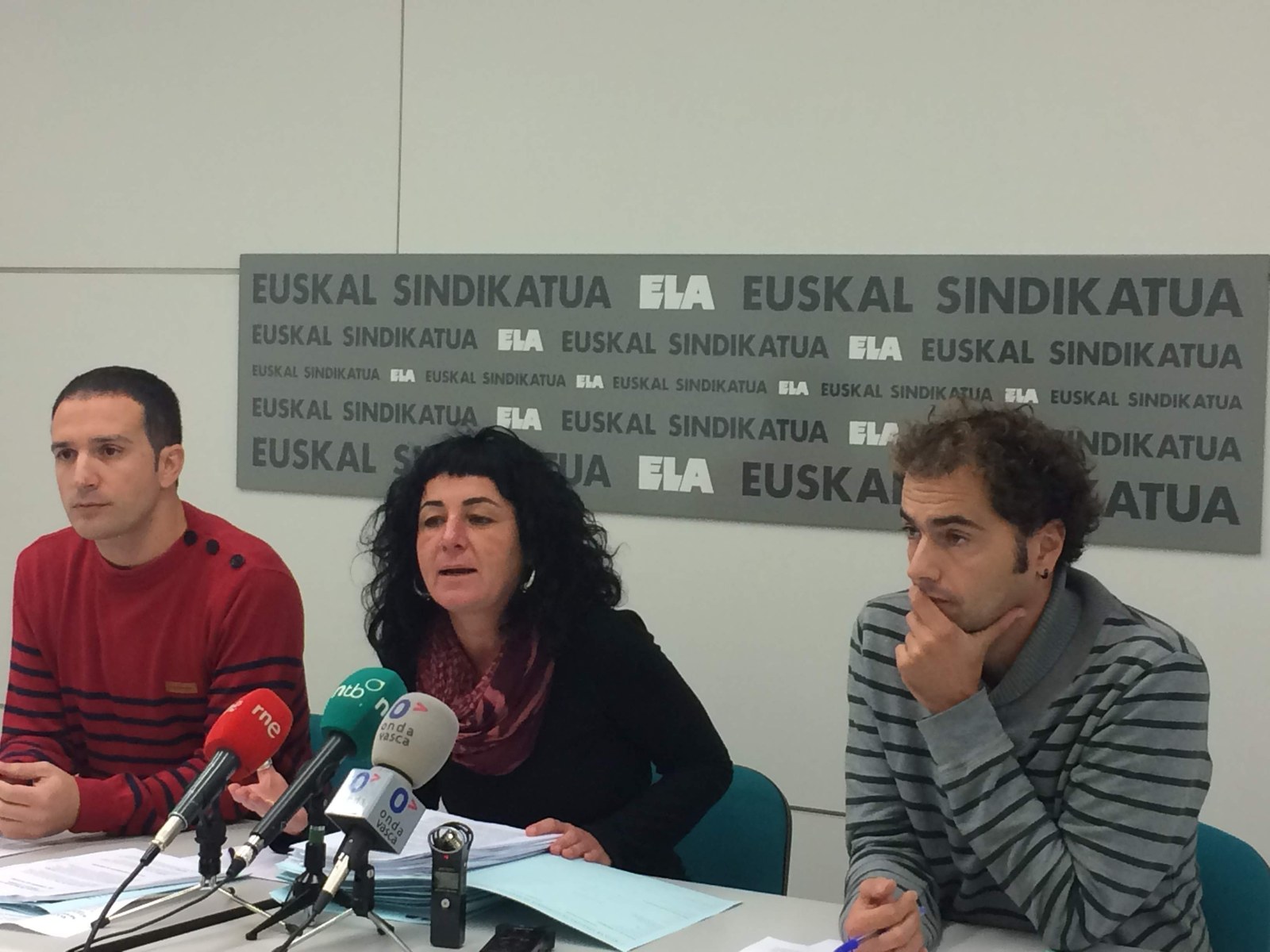 ELA abre la vía judicial contra los convenios para formación acordados por Gobierno, CEN, UGT y CCOO